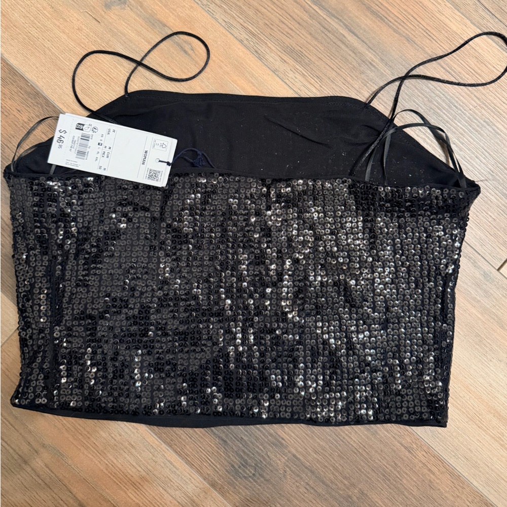 NEW PIOMBO Italian Sequin Black Cami Top Sz M - Picture 2 of 6